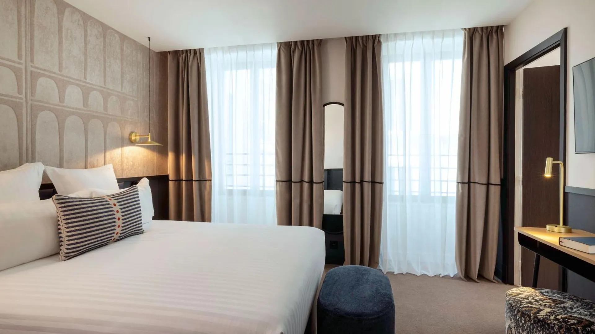 Hotel Grand Coeur Latin Paris