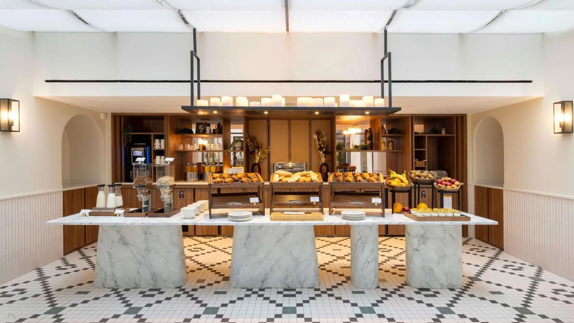Hotel Grand Coeur Latin Париж 4*,  Франция