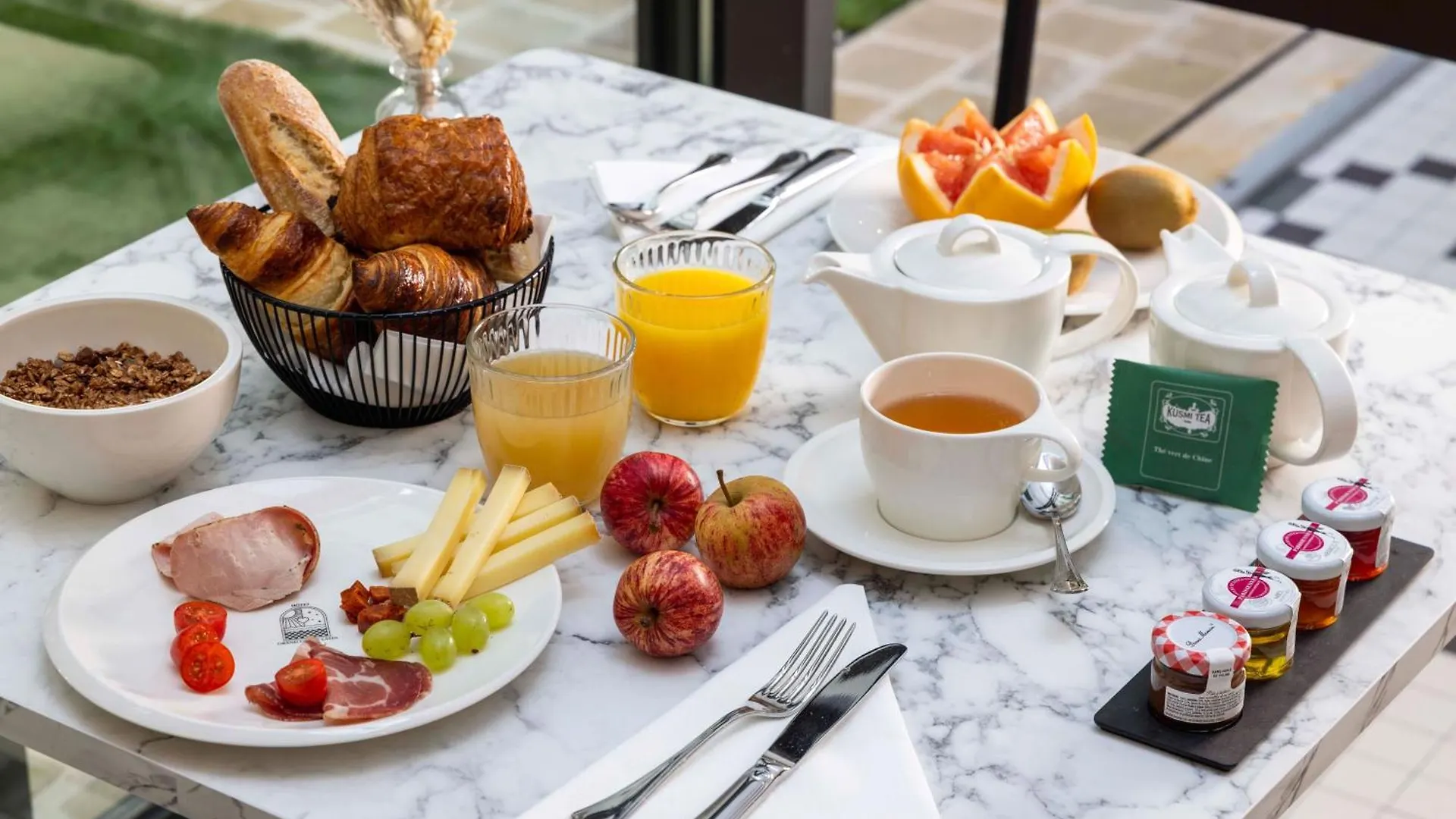 Hotel Grand Coeur Latin Paris