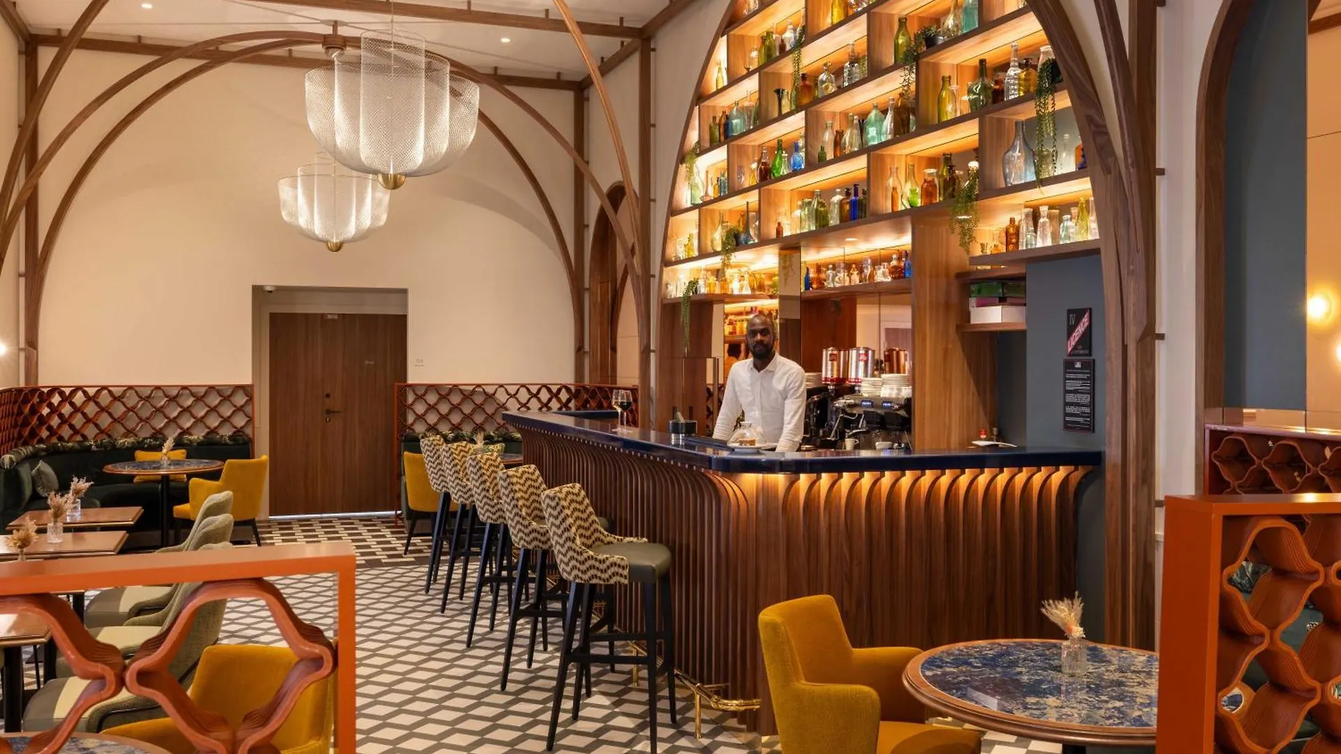 Hotel Grand Coeur Latin Париж