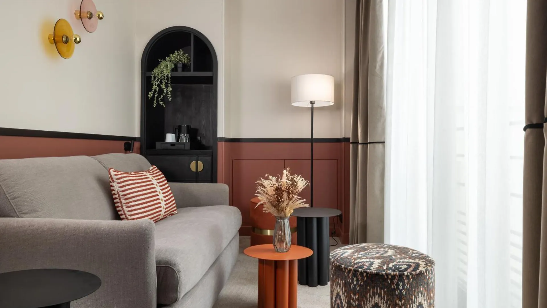Hotel Grand Coeur Latin Parigi