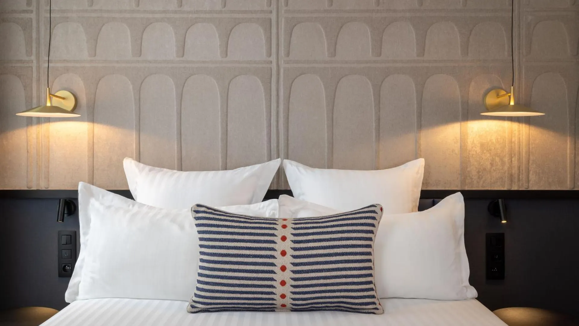 Hotel Grand Coeur Latin Parigi Francia