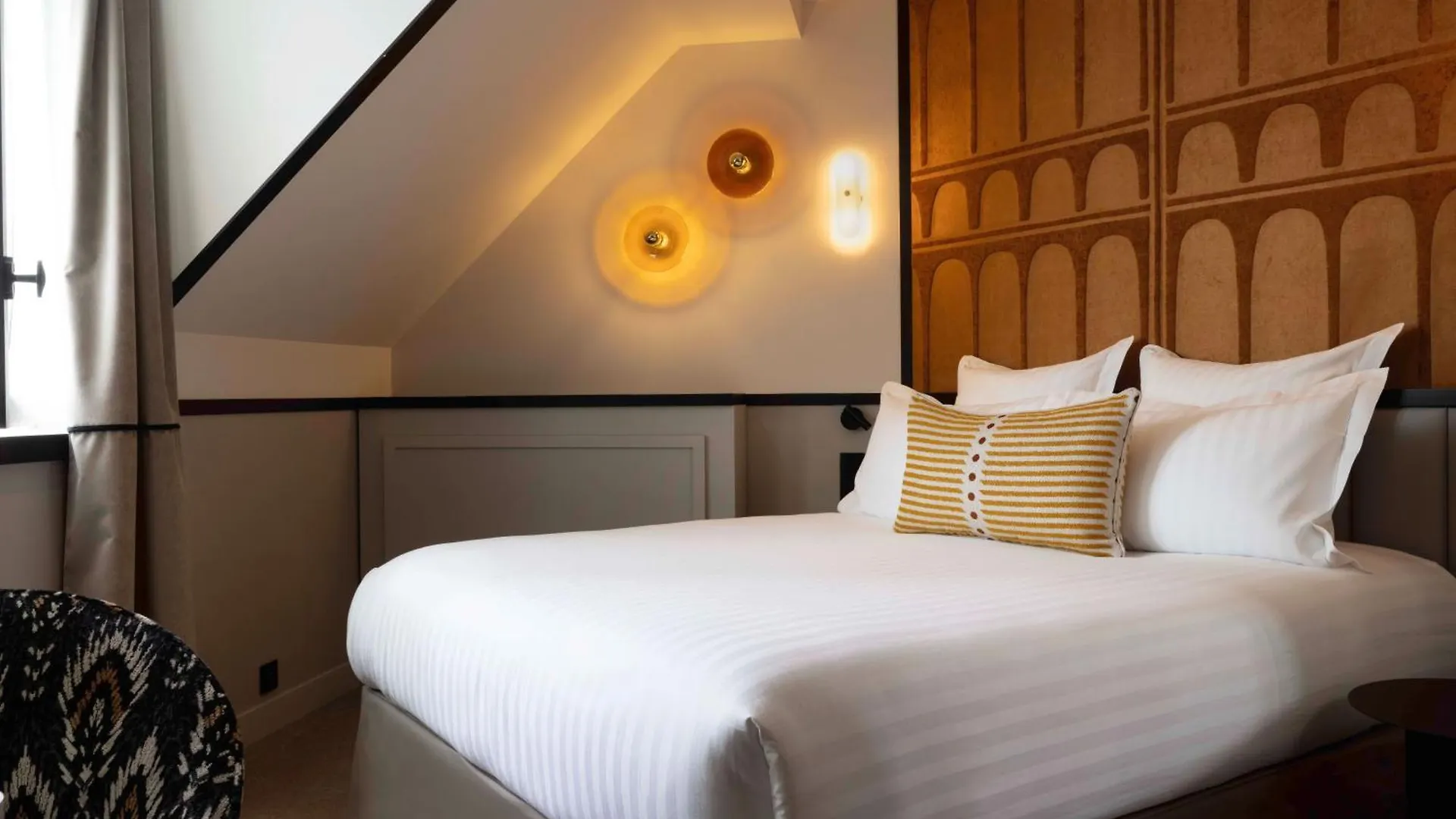 Hotel Grand Coeur Latin Parigi