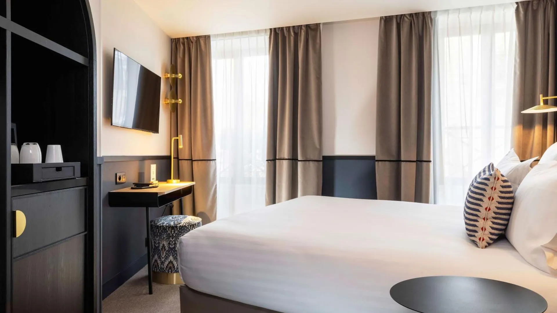 Hotel Grand Coeur Latin Parigi