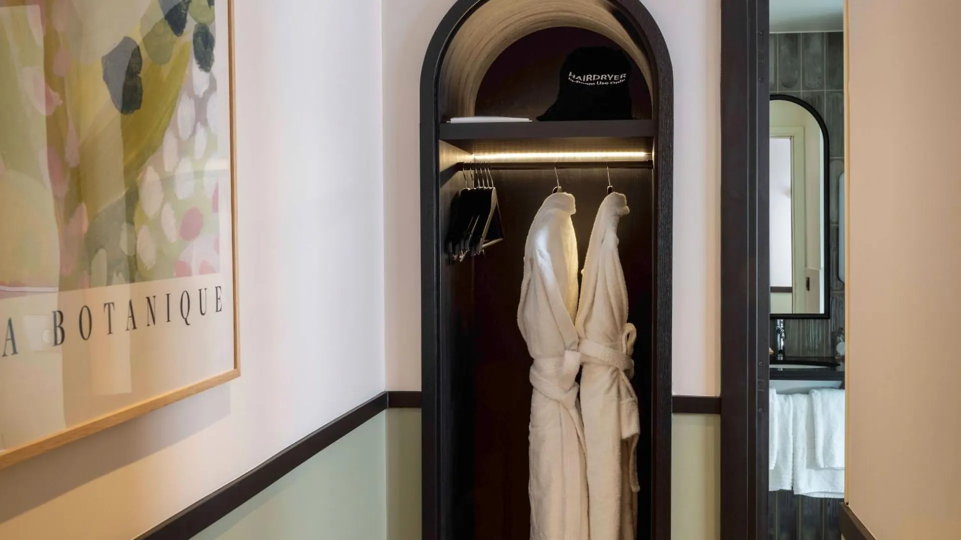 Hotel Grand Coeur Latin Parigi 4*,  Francia